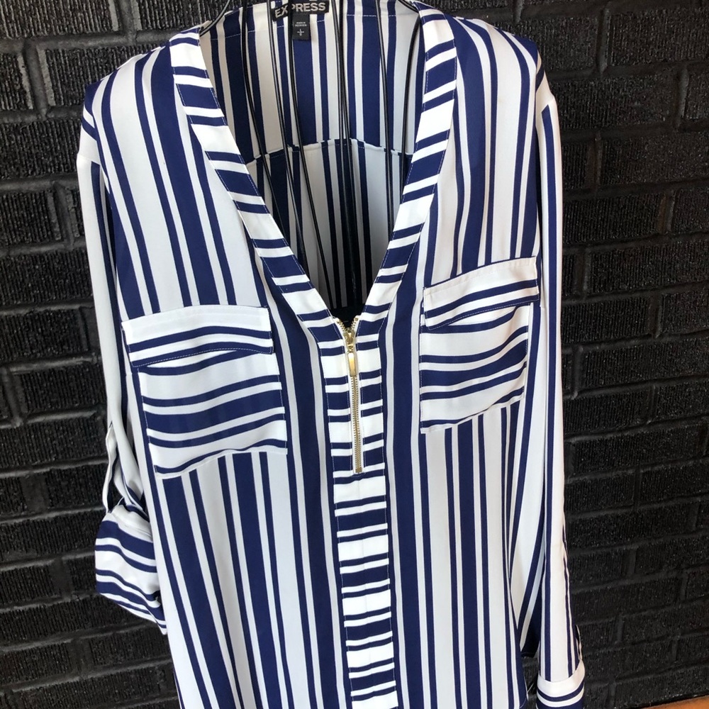 Women’s blouse